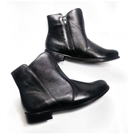 Bota lari preta com zíper