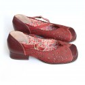 Sapato boneca em couro vermelho  nobuk amora baunilha
